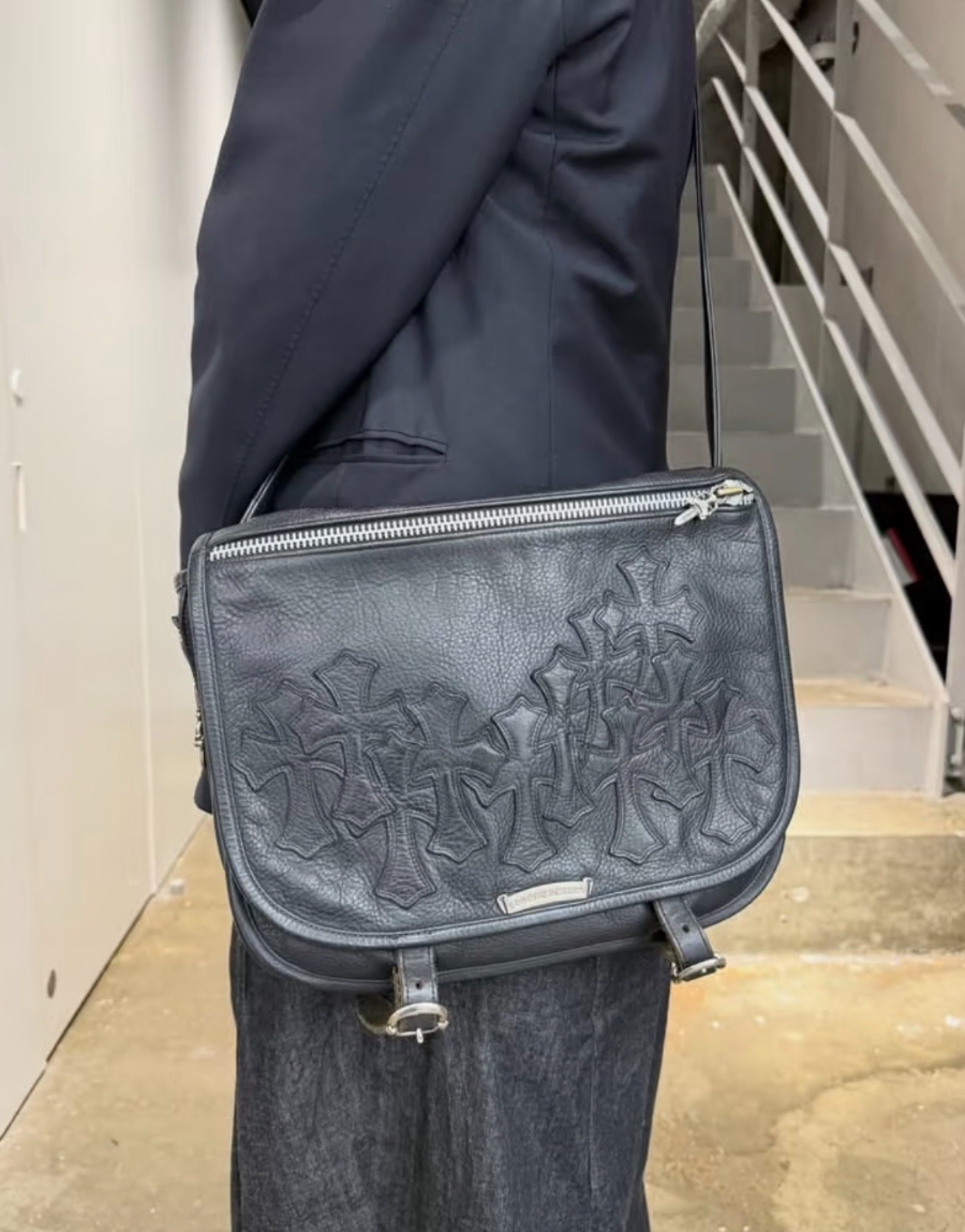 Chrome Hearts Vintage Cross Rack Shoulder Bag 크롬하츠 빈티지 십자가 랙 플랩 숄더백 2