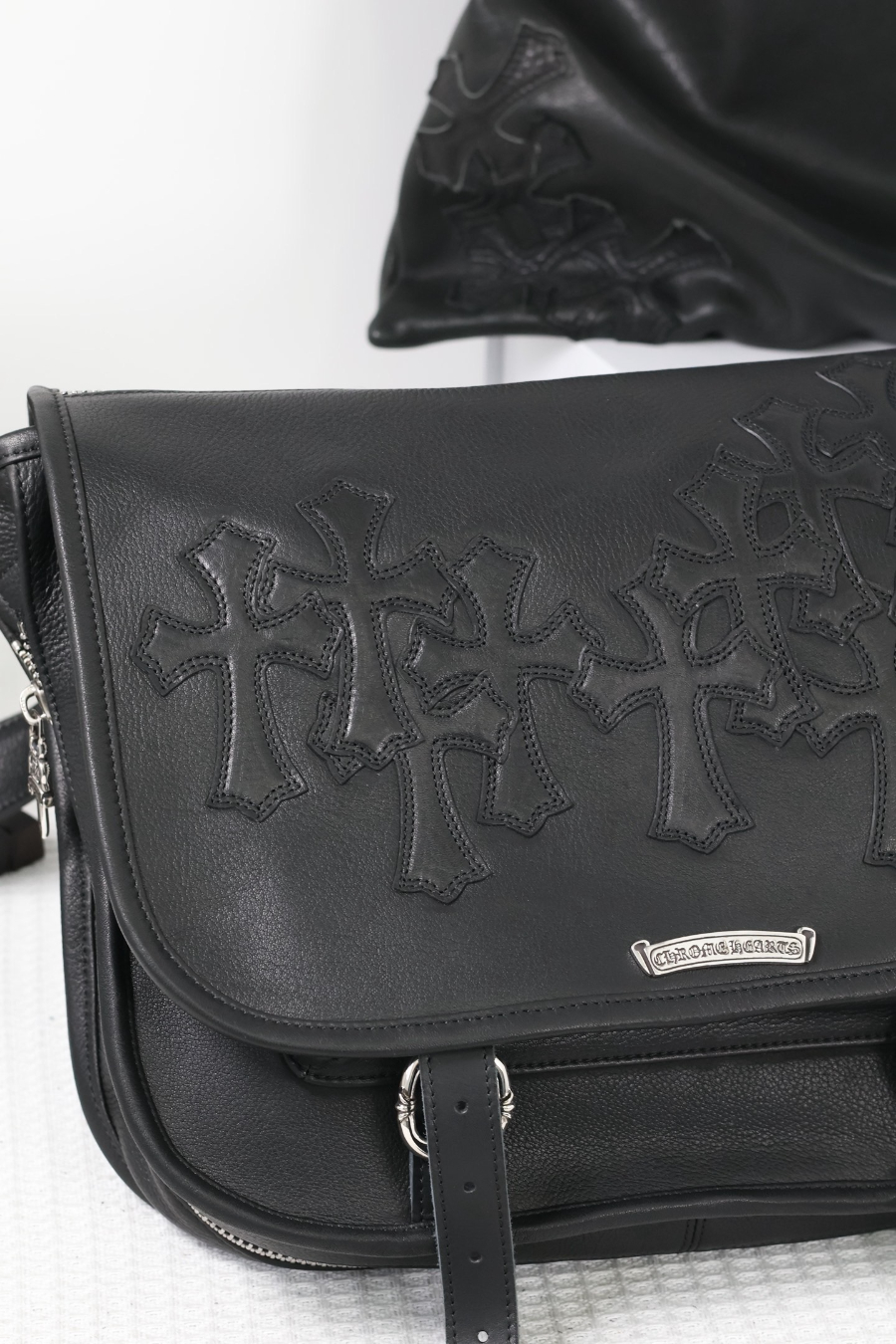 Chrome Hearts Vintage Cross Rack Shoulder Bag 크롬하츠 빈티지 십자가 랙 플랩 숄더백 17