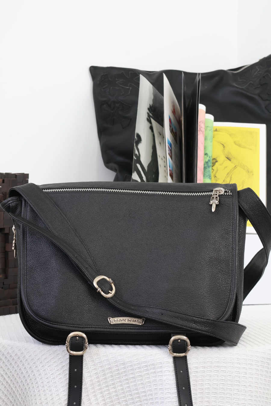 Chrome Hearts Gunslinger Messenger Bag 크롬하츠 건슬링거 메신저 백 8