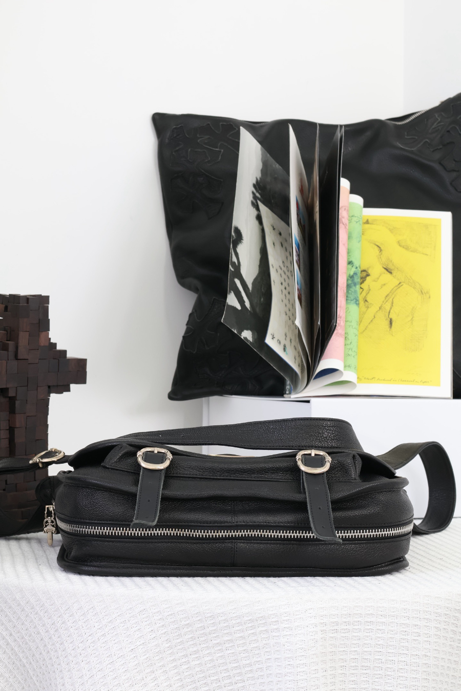 Chrome Hearts Gunslinger Messenger Bag 크롬하츠 건슬링거 메신저 백 13