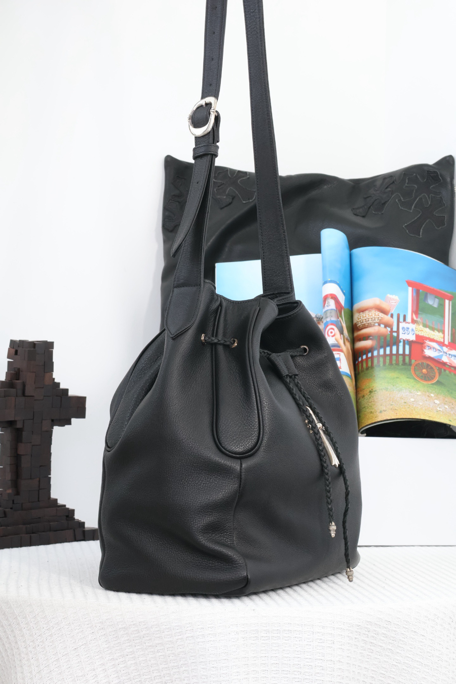 Chrome Hearts Cross Drawstring Bucket Bag 크롬하츠 크로스 드로스트링 버킷 백 12