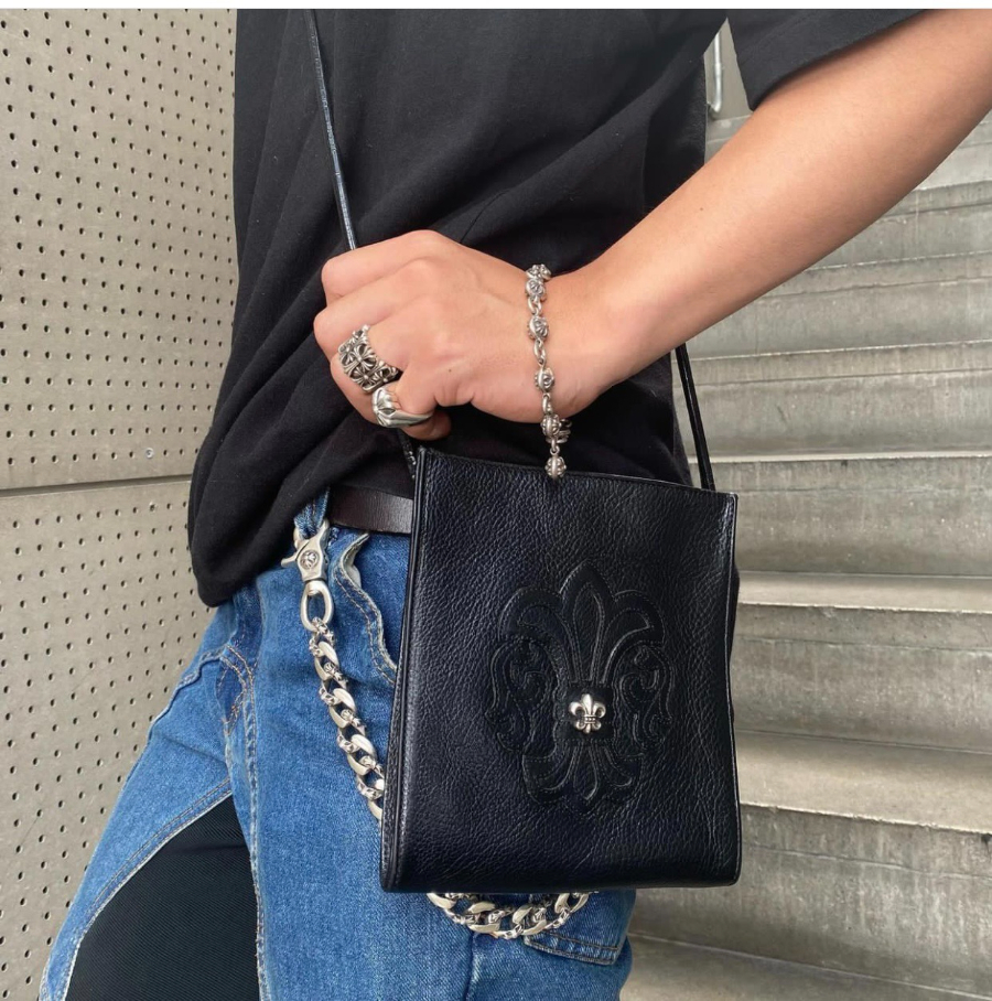 Chrome Hearts Square Pocket Cross Bag 크롬하츠 스퀘어 포켓 크로스 백 1
