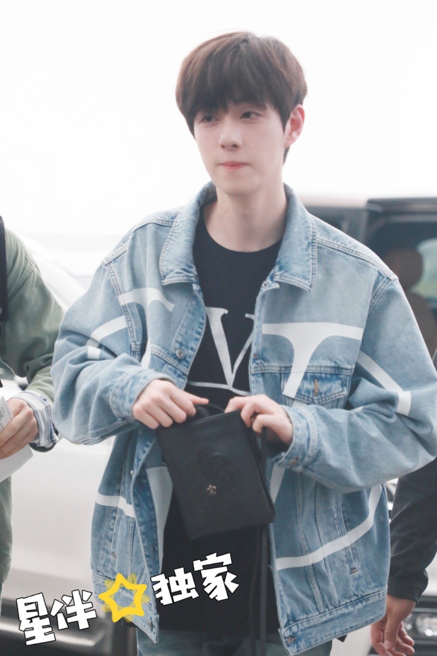 Chrome Hearts Square Pocket Cross Bag 크롬하츠 스퀘어 포켓 크로스 백 8