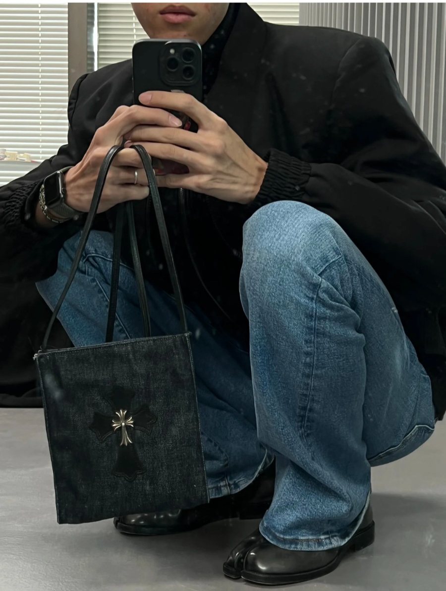 Chrome Hearts Square Pocket Denim Cross Patch Bag 크롬하츠 스퀘어 포켓 데님 십자 패치 크로스 백 2