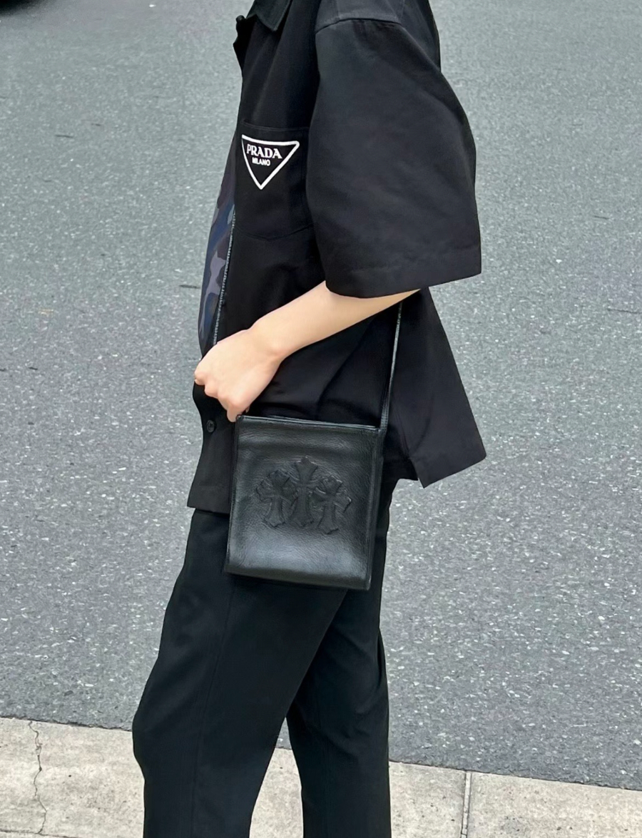 Chrome Hearts Square Pocket Crossbody 크롬하츠 스퀘어 포켓 크로스바디 백 1