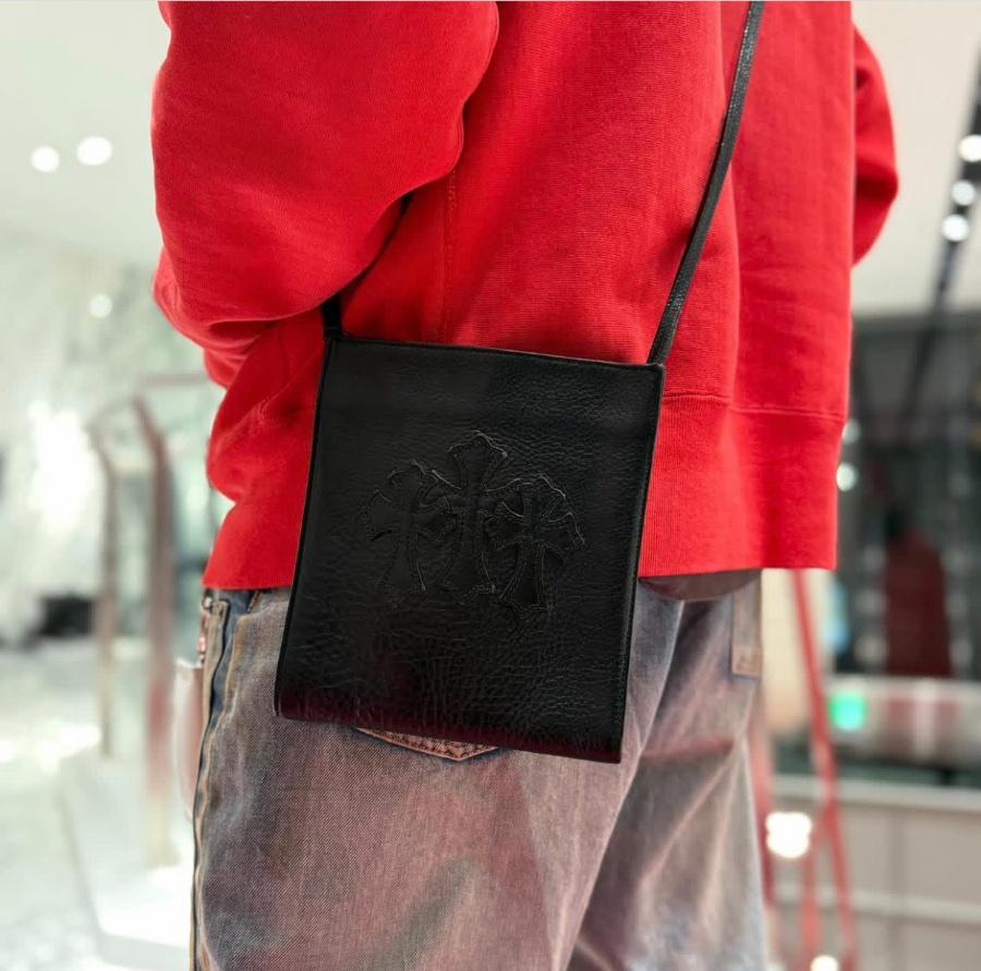 Chrome Hearts Square Pocket Crossbody 크롬하츠 스퀘어 포켓 크로스바디 백 6