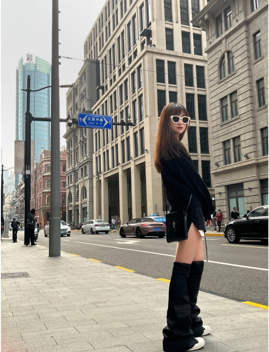 Chrome Hearts Square Pocket Crossbody 크롬하츠 스퀘어 포켓 크로스바디 백 3