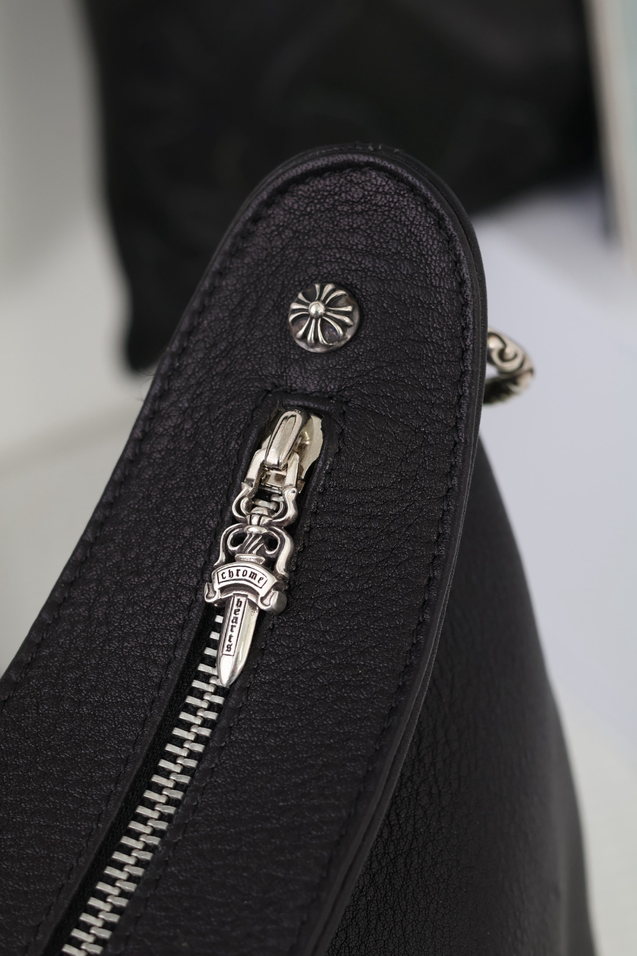 Chrome Hearts Little Lyon Shoulder Bag 크롬하츠 리틀 라이온 숄더백 네온버 21