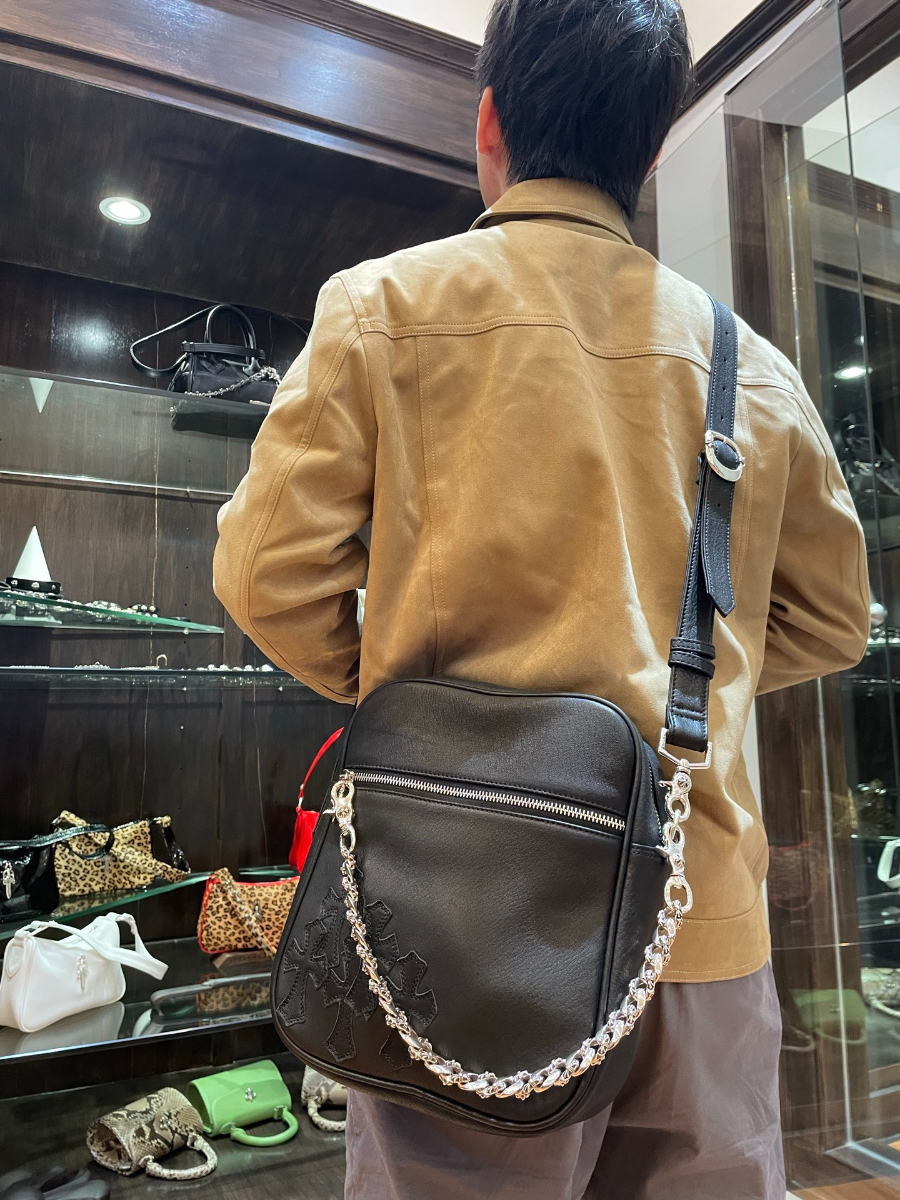 Chrome Hearts TAKA Crossbody Bag 크롬하츠 타카 크로스바디 백 7