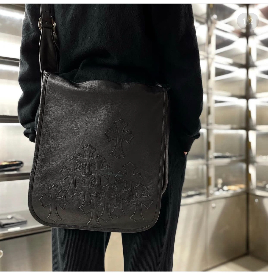 Chrome Hearts All Black Cross Embossed Shoulder Bag 크롬하츠 올블랙 크로스 엠보스 숄더백 9