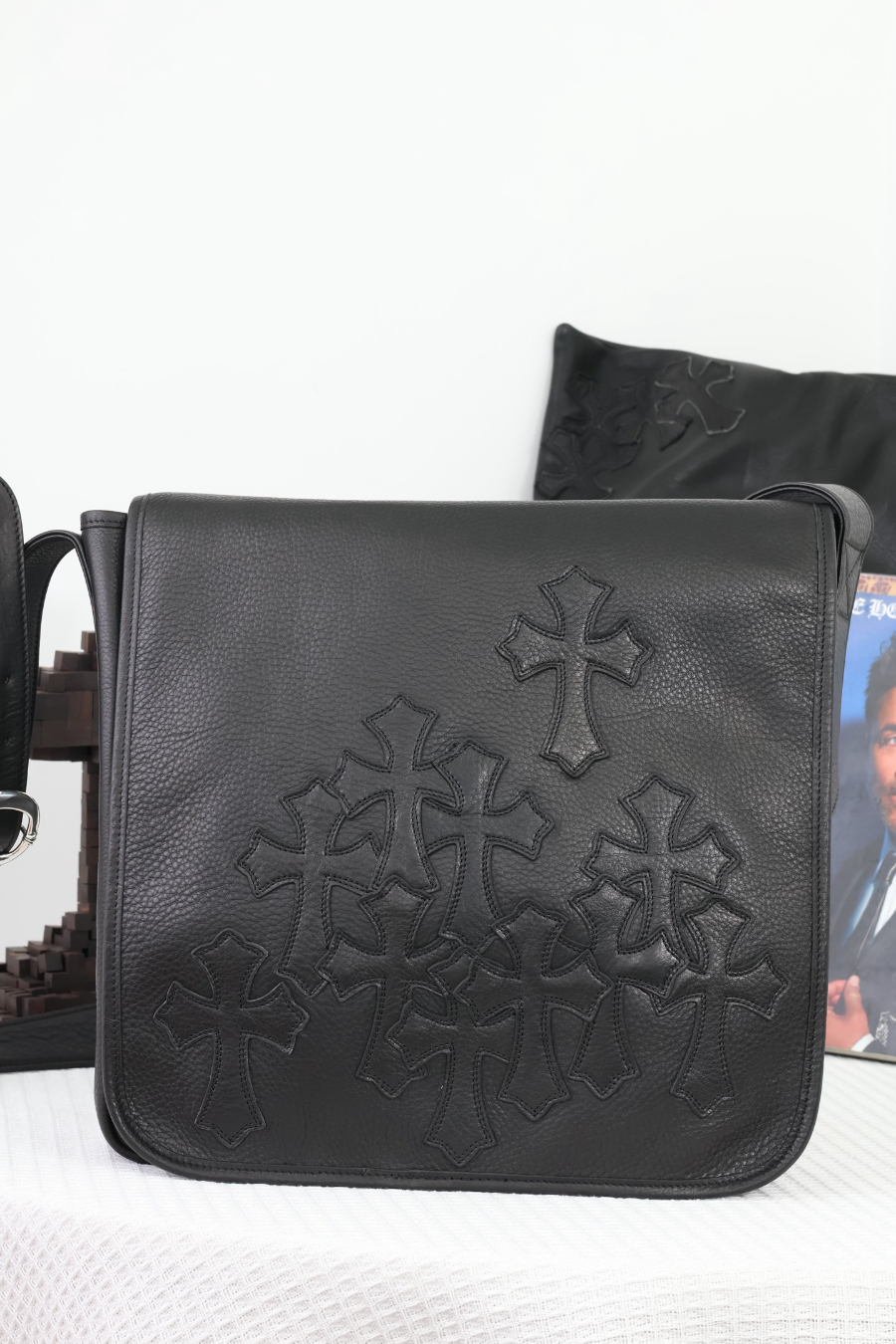 Chrome Hearts All Black Cross Embossed Shoulder Bag 크롬하츠 올블랙 크로스 엠보스 숄더백 10