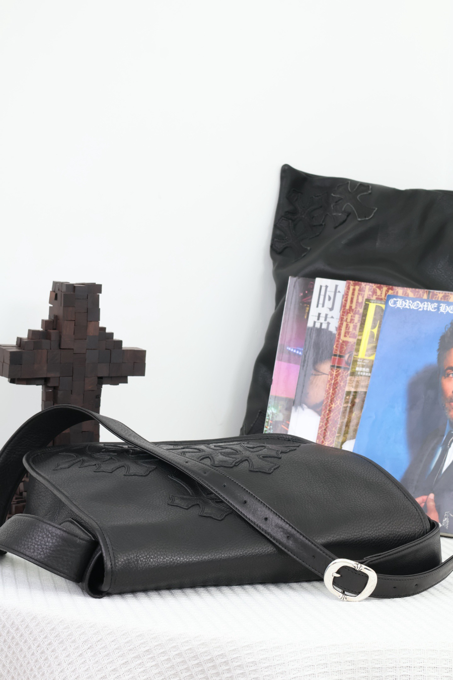 Chrome Hearts All Black Cross Embossed Shoulder Bag 크롬하츠 올블랙 크로스 엠보스 숄더백 16