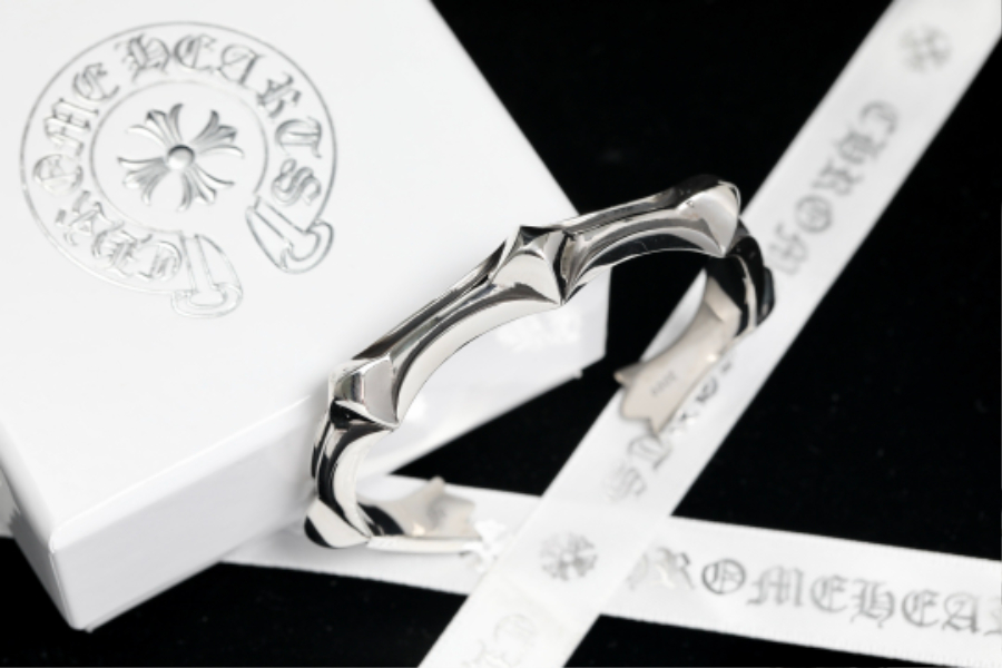 Chrome Hearts H072 Fishbone Open Cuff Bracelet 크롬하츠 피시본 오픈 커프 브레이슬릿 9