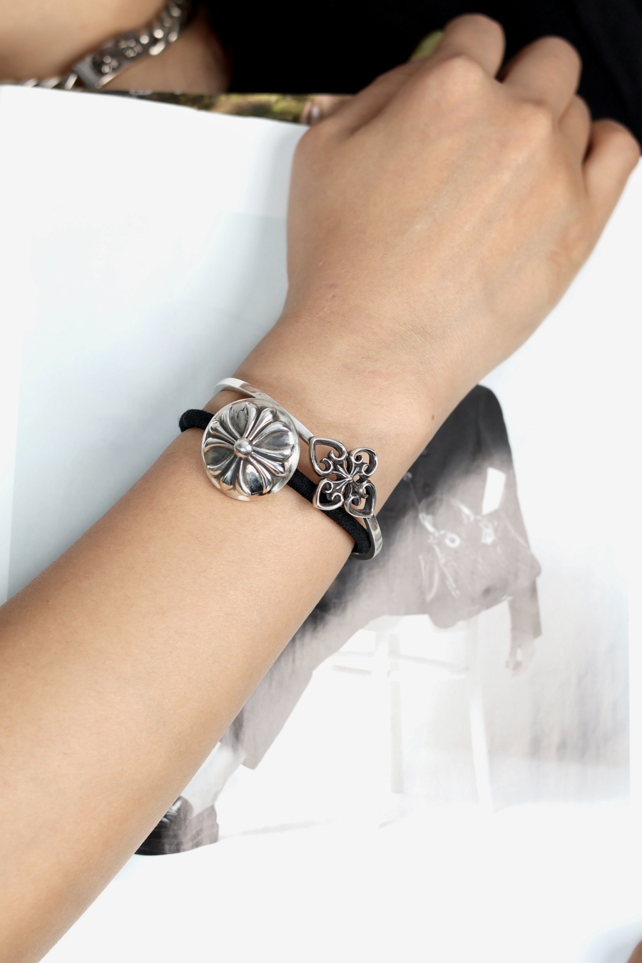 Chrome Hearts H048 Cross Open Bangle Bracelet 크롬하츠 크로스 오픈 뱅글 브레이슬릿 6