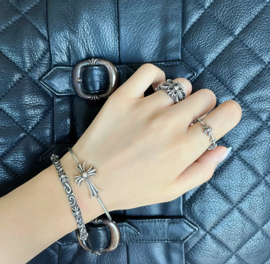 Chrome Hearts H009 Slim Cross Open Cuff Bracelet 크롬하츠 슬림 크로스 오픈 커프 브레이슬릿 3