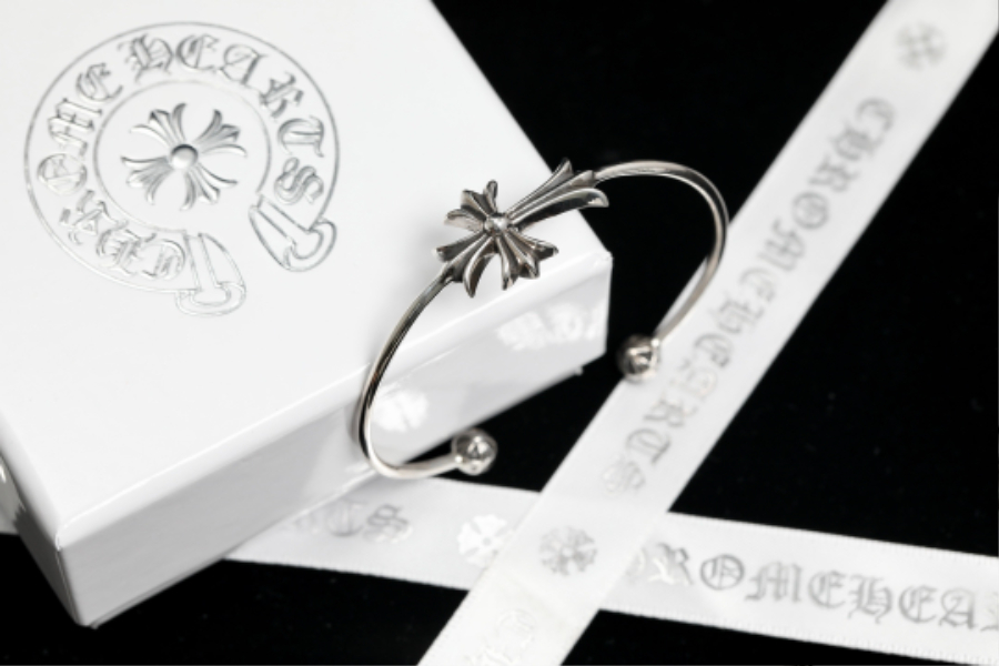 Chrome Hearts H009 Slim Cross Open Cuff Bracelet 크롬하츠 슬림 크로스 오픈 커프 브레이슬릿 11