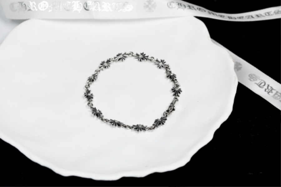 Chrome Hearts Small Cross Bracelet 크롬하츠 스몰 크로스 브레이슬릿 7