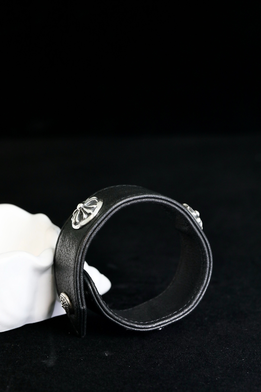 Chrome Hearts Cross Round Stud Leather Bracelet 크롬하츠 크로스 라운드 스터드 레더 브레이슬릿 14