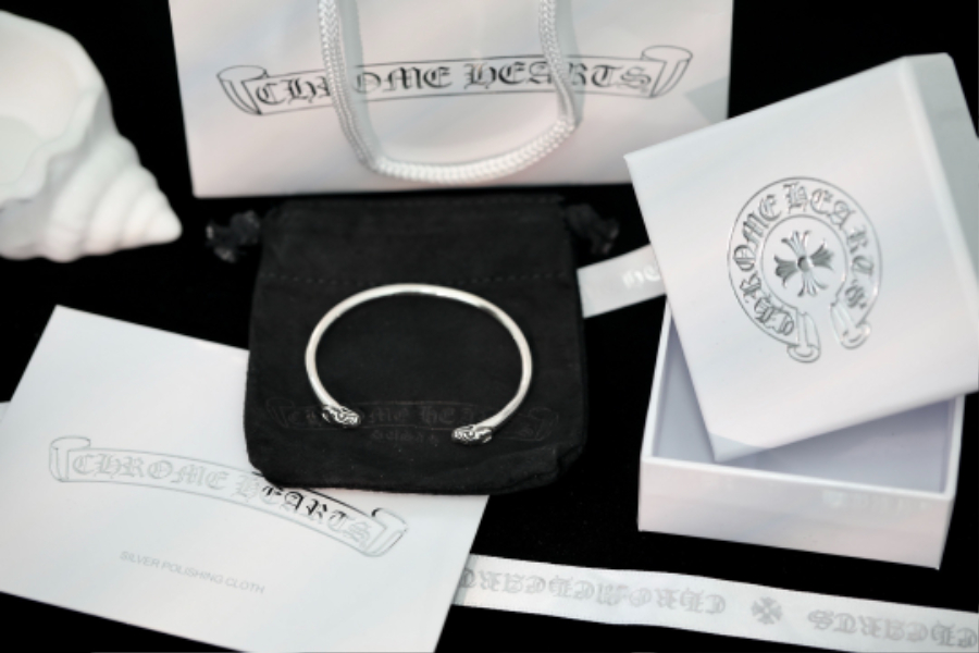 Chrome Hearts Double Dragon Open Bangle 크롬하츠 더블 드래곤 오픈 뱅글 1