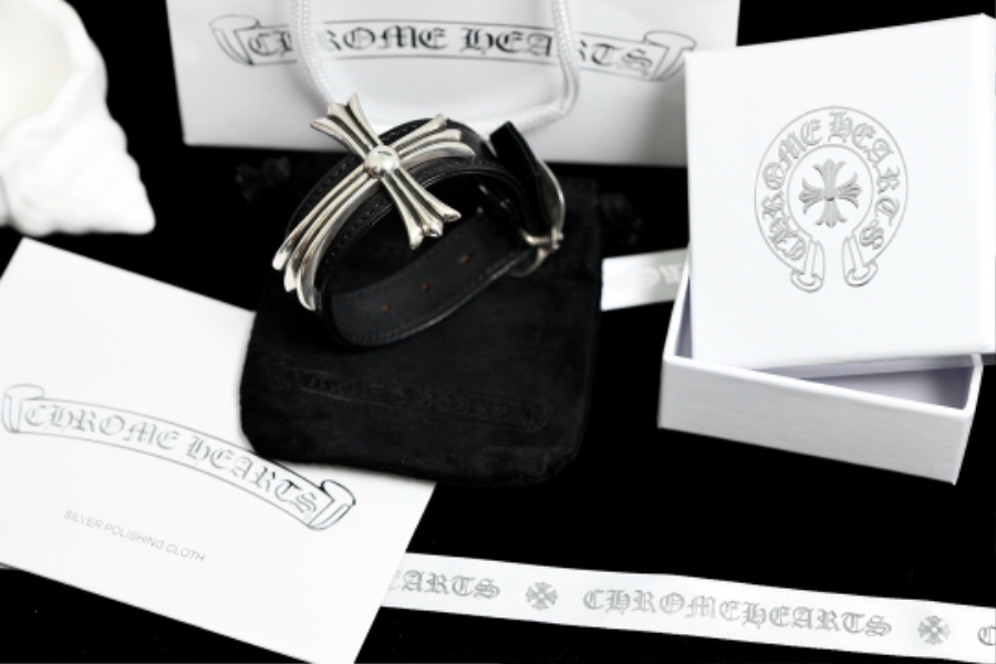 Chrome Hearts Japanese Buckle Large Cross Leather Bracelet 크롬하츠 일자 버클 라지 크로스 레더 브레이슬릿 1