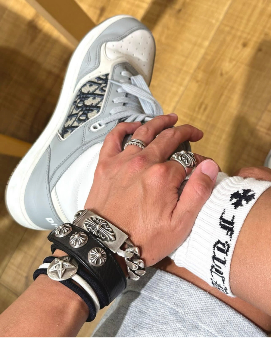 Chrome Hearts Cross Round Stud Leather Bracelet 크롬하츠 크로스 라운드 스터드 레더 브레이슬릿 7