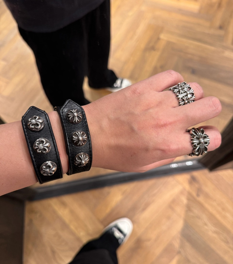 Chrome Hearts Fleur-de-Lis Round Stud Leather Bracelet 크롬하츠 플뢰르 드 리스 라운드 스터드 레더 브레이슬릿 6