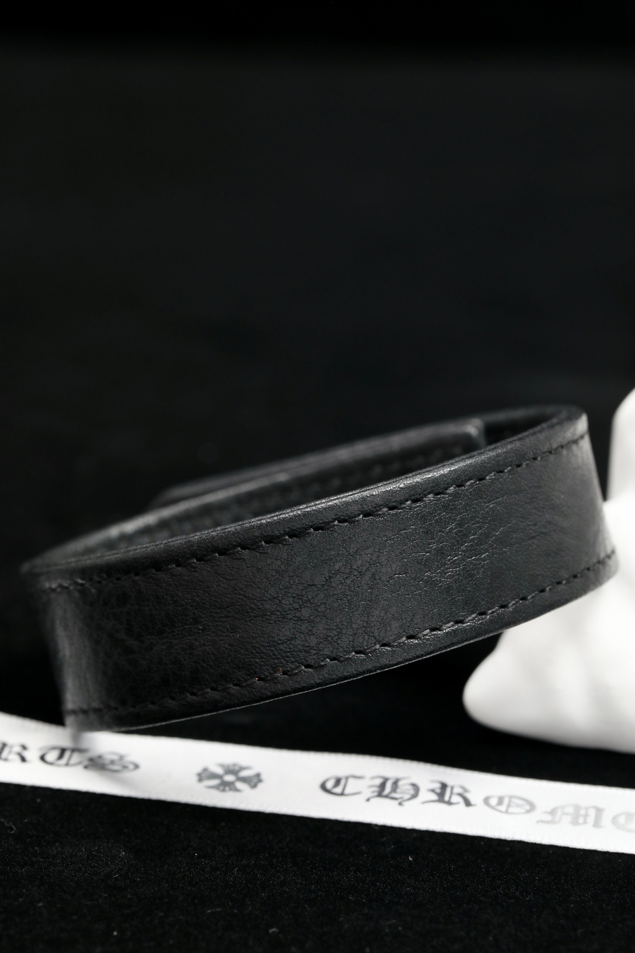 Chrome Hearts Fleur-de-Lis Round Stud Leather Bracelet 크롬하츠 플뢰르 드 리스 라운드 스터드 레더 브레이슬릿 11