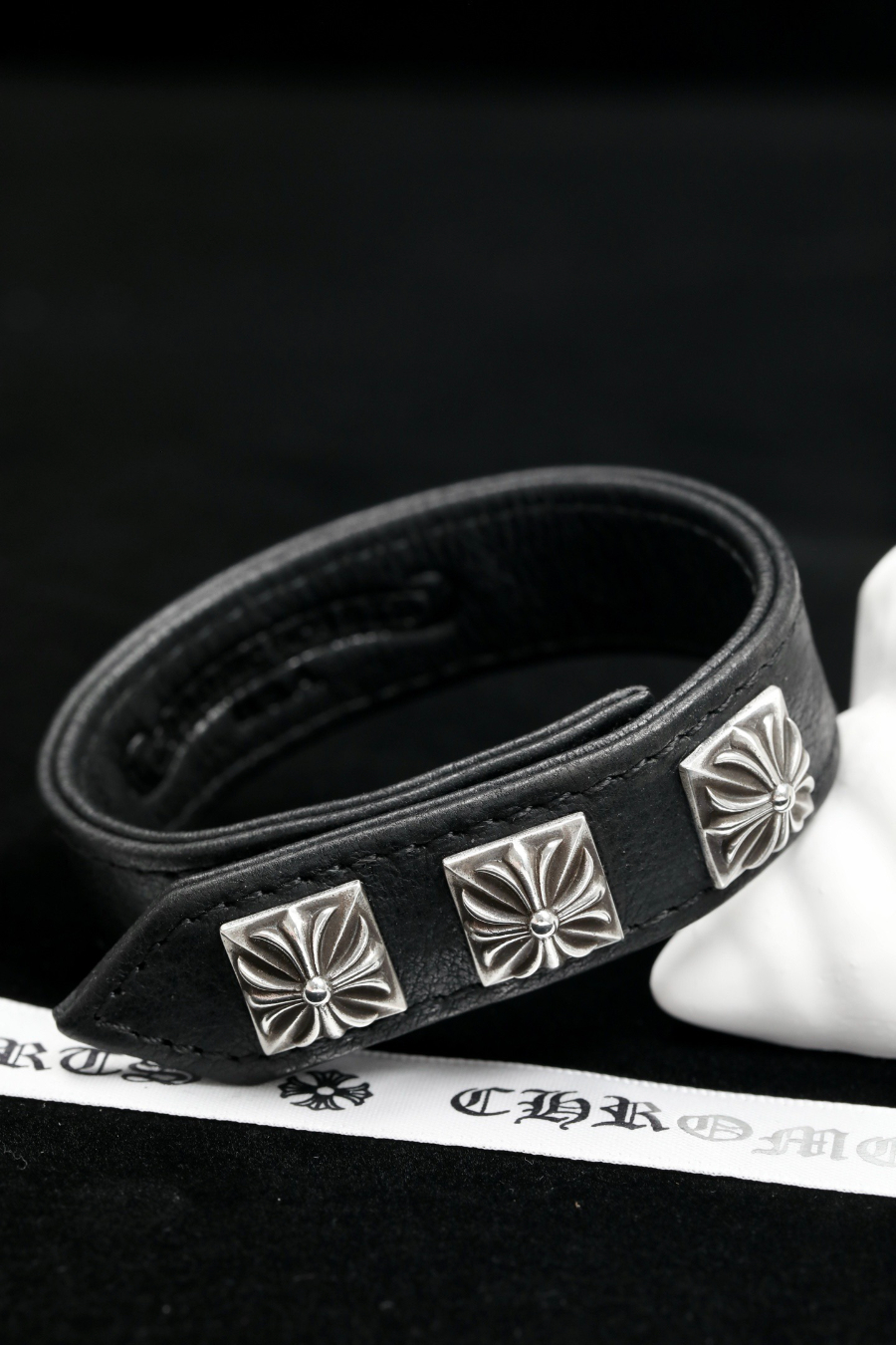 Chrome Hearts Square Cross Stud Leather Bracelet 크롬하츠 스퀘어 크로스 스터드 레더 브레이슬릿 11