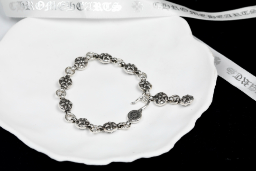 Chrome Hearts Six-Point Star Bead Bracelet 크롬하츠 육망성 라운드 비즈 팔찌 4