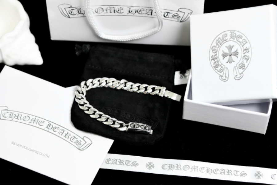 Chrome Hearts Pressed Floral ID Bracelet 크롬하츠 프레스드 플로럴 ID 체인 팔찌 1