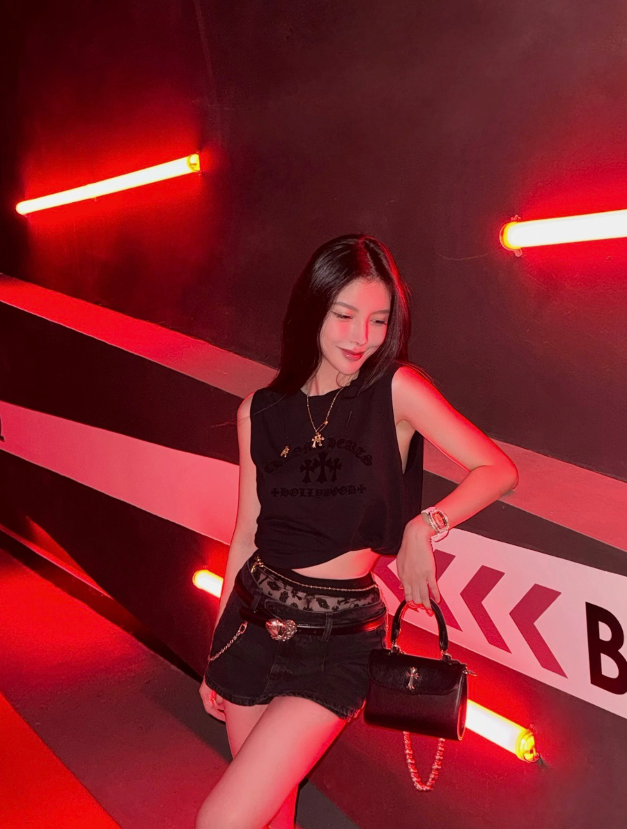 Chrome Hearts Doc Adams Cross Bag 크롬하츠 닥 아담스 크로스백 7