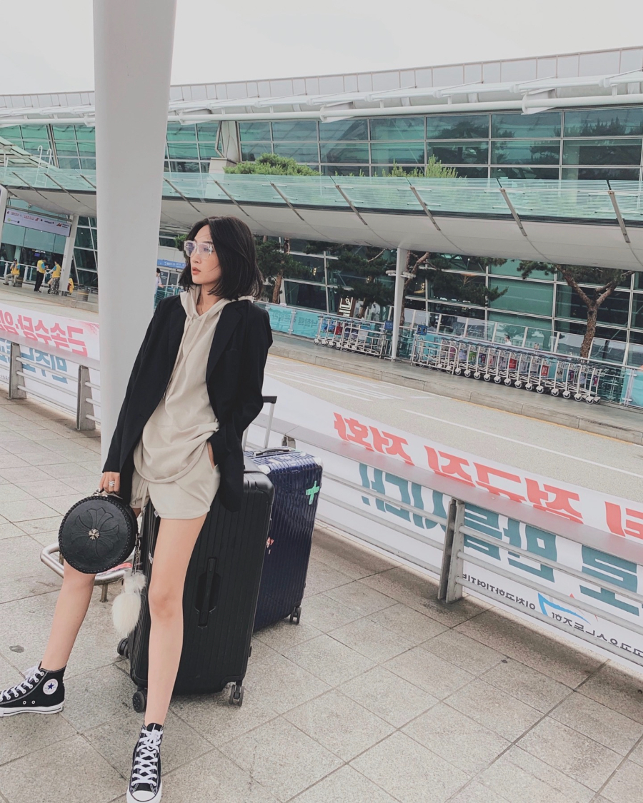 Chrome Hearts Blumoon Baby Round Bag 크롬하츠 블루문 베이비 원형 백 10