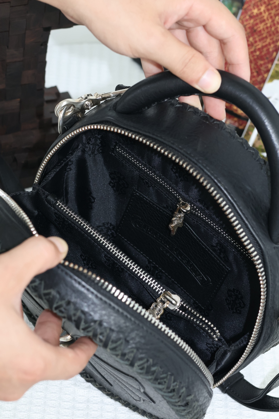 Chrome Hearts Blumoon Baby Round Bag 크롬하츠 블루문 베이비 원형 백 25