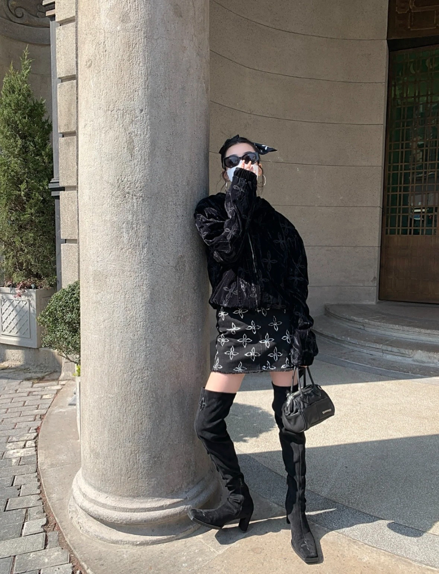 Chrome Hearts Mochita Mini Bag 크롬하츠 모치타 미니 핸드백 3