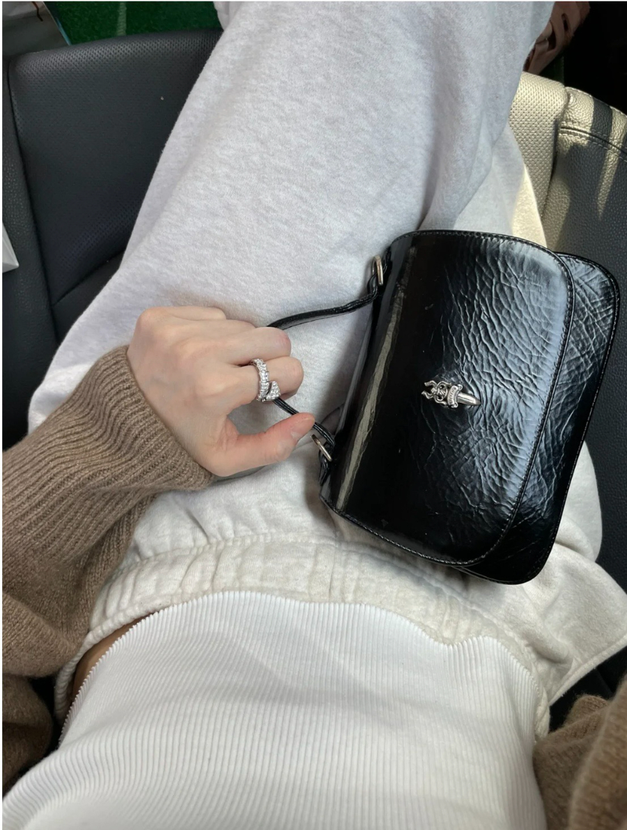 Chrome Hearts Pihanna Mini Bag 크롬하츠 피한나 미니 핸드백 2