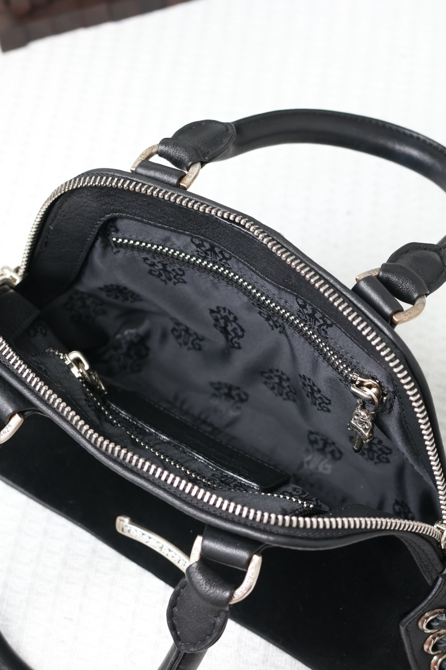 Chrome Hearts Modean Mini Bag 크롬하츠 모데안 미니 백 25