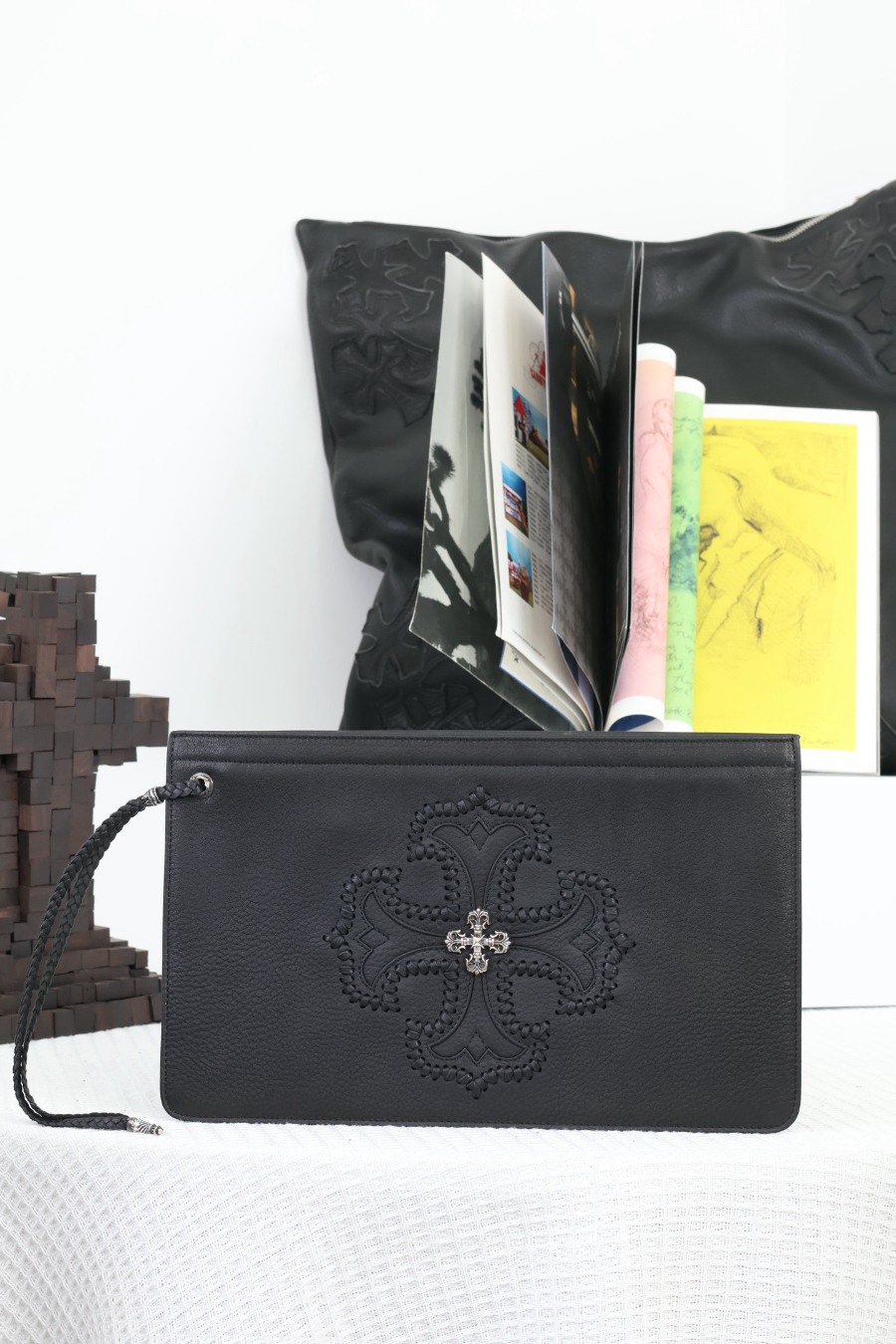 Chrome Hearts Cross Embossed Clutch 크롬하츠 십자 엠보싱 클러치 5