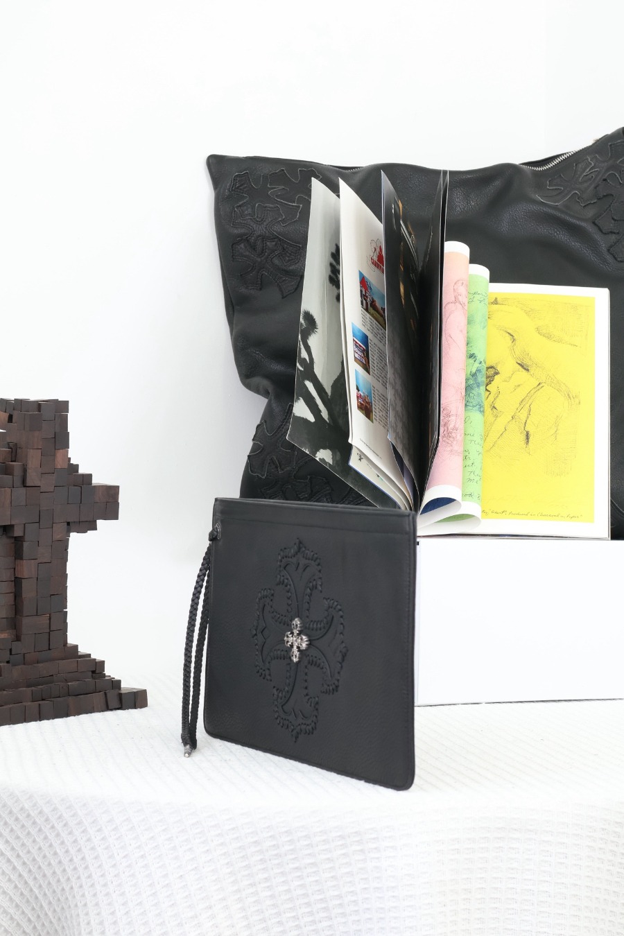 Chrome Hearts Cross Embossed Clutch 크롬하츠 십자 엠보싱 클러치 6