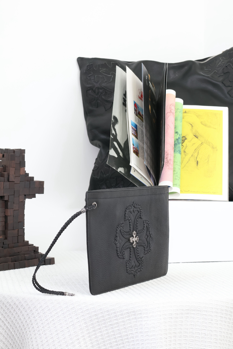 Chrome Hearts Cross Embossed Clutch 크롬하츠 십자 엠보싱 클러치 7