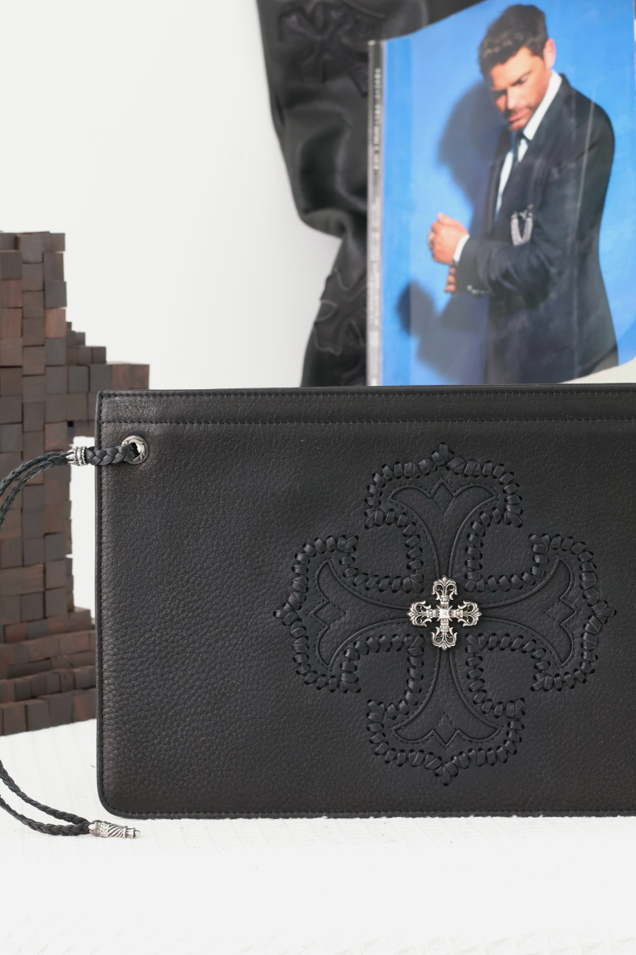 Chrome Hearts Cross Embossed Clutch 크롬하츠 십자 엠보싱 클러치 12