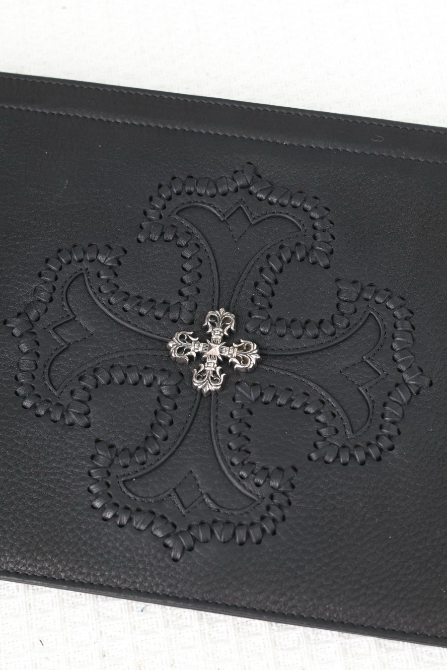 Chrome Hearts Cross Embossed Clutch 크롬하츠 십자 엠보싱 클러치 13