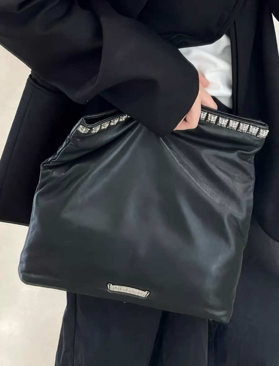 Chrome Hearts Crash Studded Lambskin Clutch 크롬하츠 크래시 원라인 스터드 클러치 9