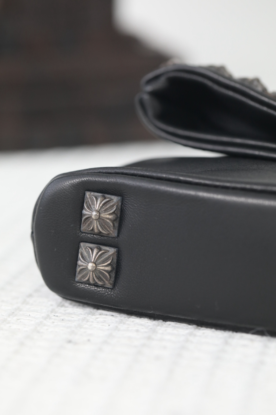 Chrome Hearts Crash Studded Lambskin Clutch 크롬하츠 크래시 원라인 스터드 클러치 21