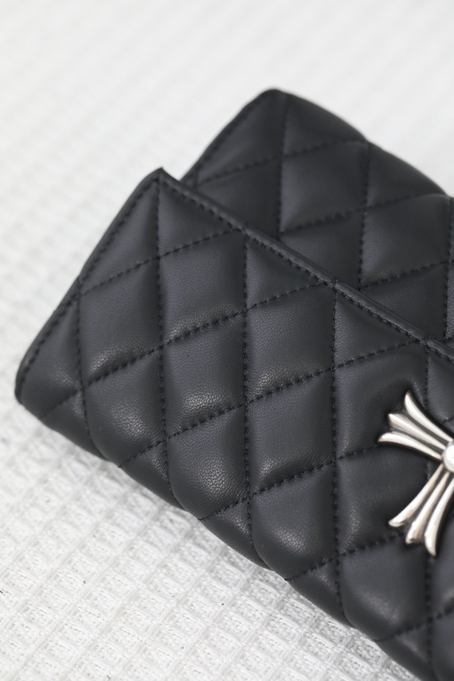 Chrome Hearts Quilted Cross Chain Clutch 크롬하츠 십자 퀼팅 체인 클러치 25