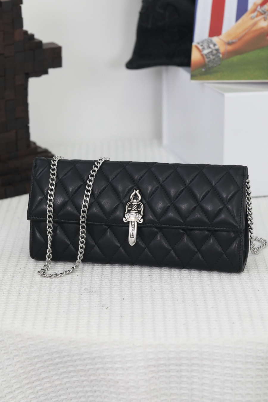 Chrome Hearts Quilted Dagger Chain Clutch 크롬하츠 퀼팅 대거 체인 클러치 9