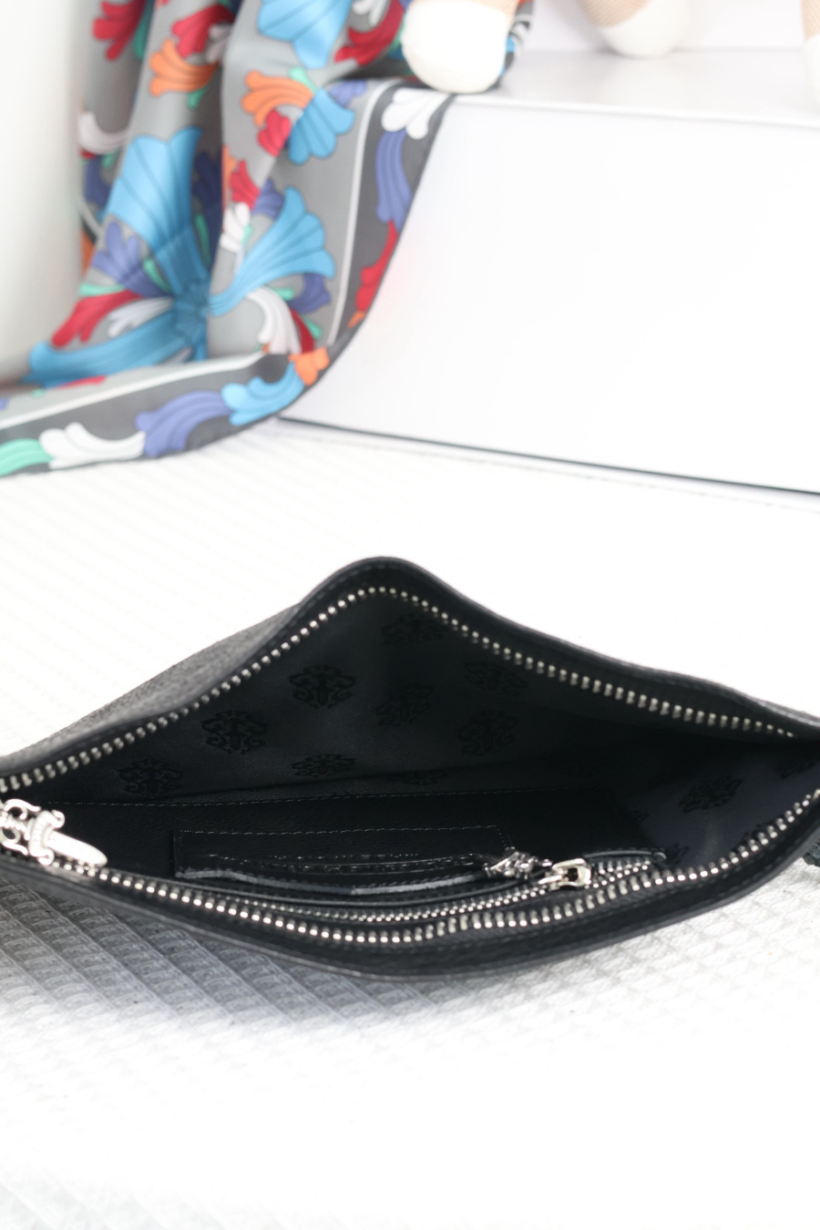 Chrome Hearts Large Cross Woven Wrist Clutch 크롬하츠 라지 크로스 위빙 손목 클러치 24