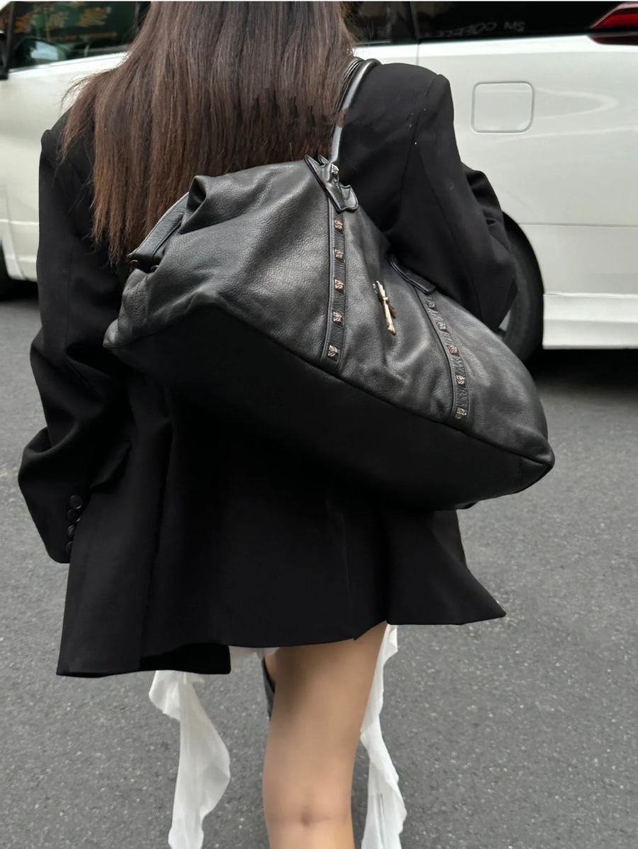 Chrome Hearts Square Cross Travel Bag 크롬하츠 스퀘어 크로스 트래블 백 2