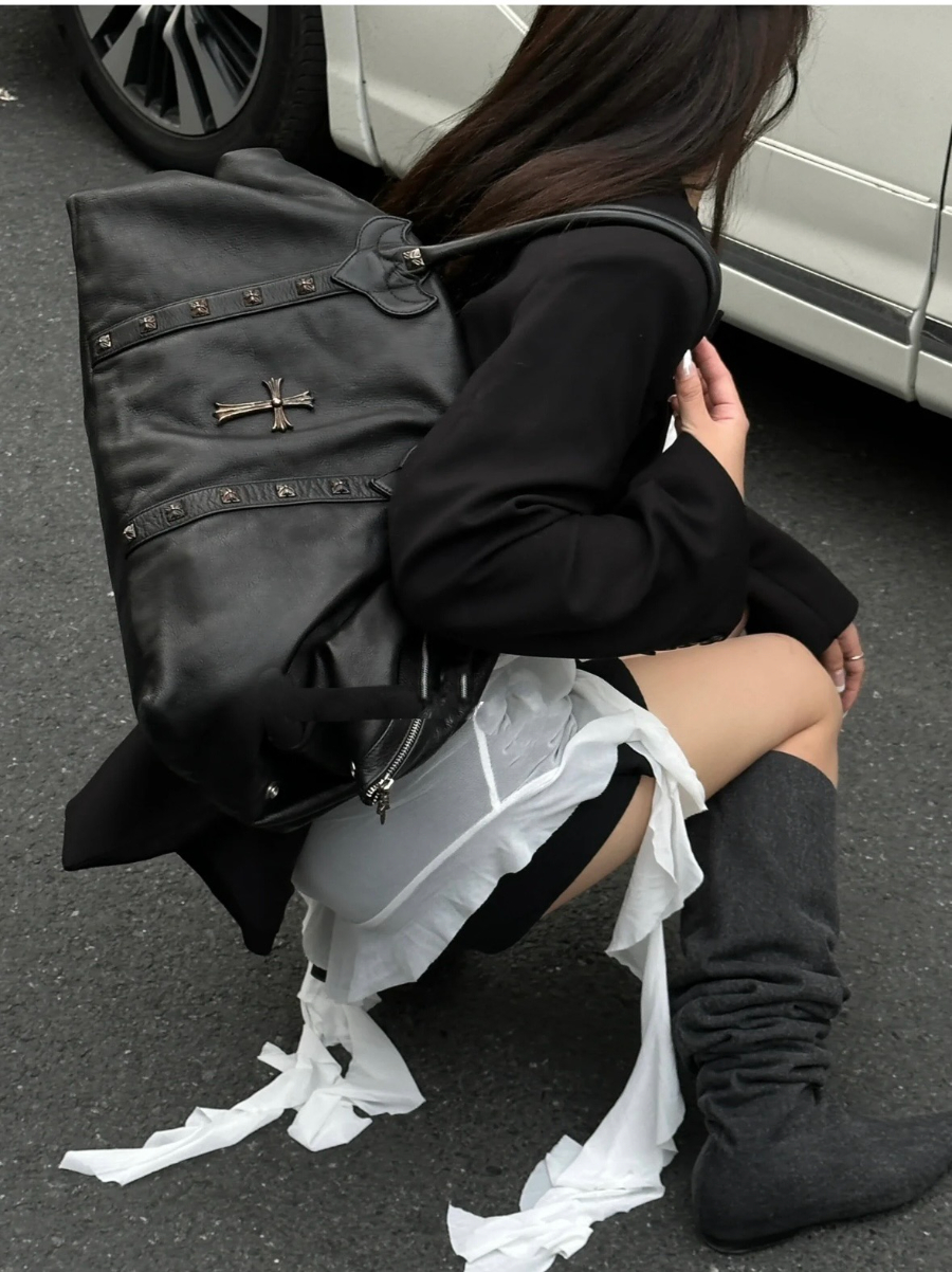 Chrome Hearts Square Cross Travel Bag 크롬하츠 스퀘어 크로스 트래블 백 4