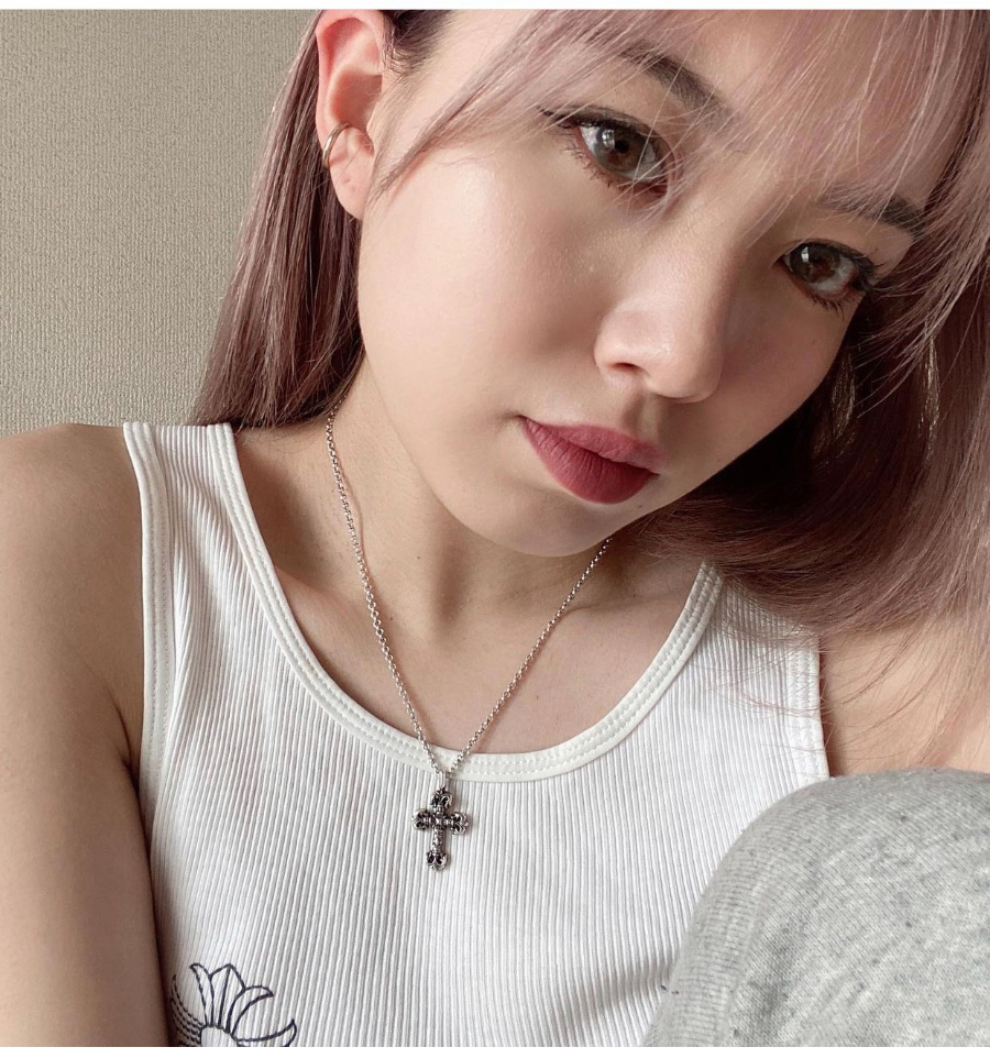 Chrome Hearts Mini Cross Fleur Pendant 크롬하츠 미니 크로스 플뢰르 펜던트 18