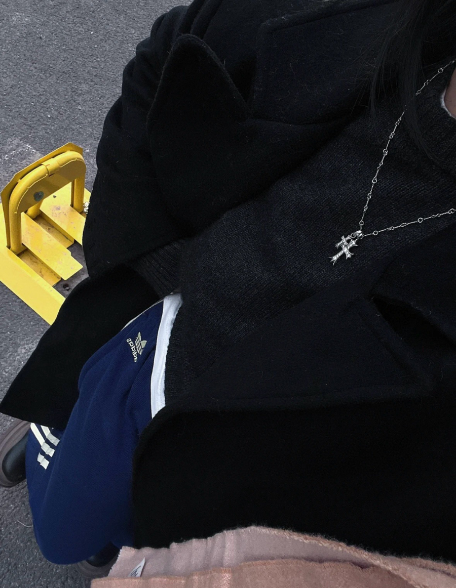 Chrome Hearts Mini Cross Single Diamond Pendant 크롬하츠 미니 십자 싱글 다이아 펜던트 2